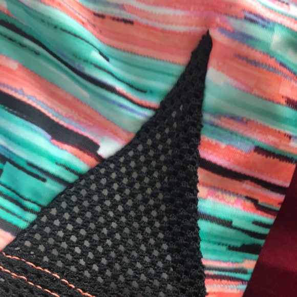 Swim suit - Picture 7 of 8